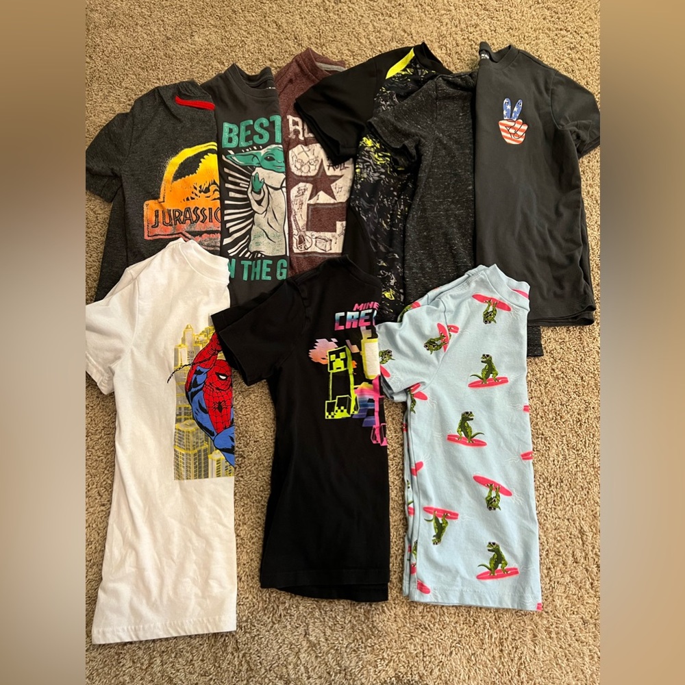 Boys size small lot